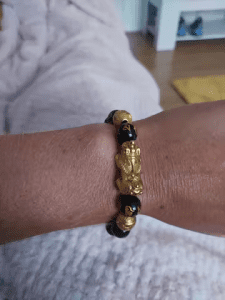 Feng Shui Bracelet - Pixiu Black Obsidian Bracelet for Wealth photo review